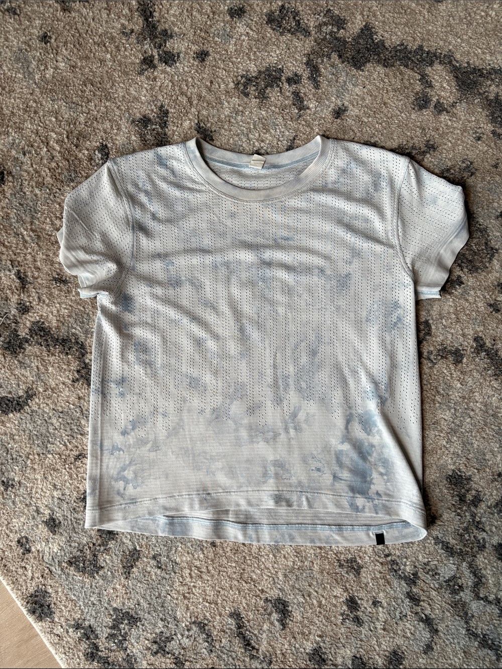 lululemon athletica Light Blue/Gray Perforated Short Sleeve Tee